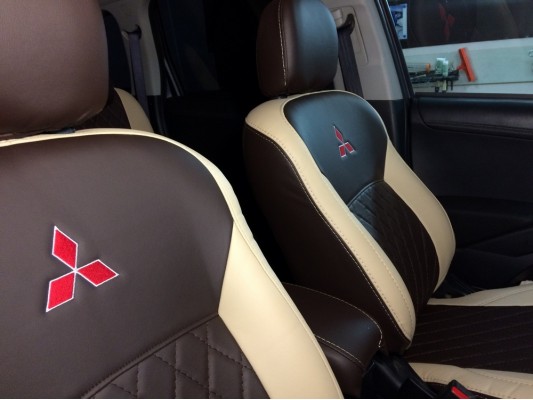 Авточехлы на Mitsubishi Outlander XL Авточехлы на Mitsubishi Outlander XL