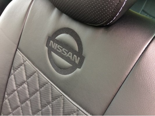 Авточехлы на Nissan Terrano Авточехлы на Nissan Terrano