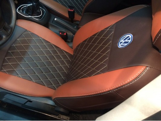 Авточехлы на Volkswagen Golf 6 Авточехлы на Volkswagen Golf 6