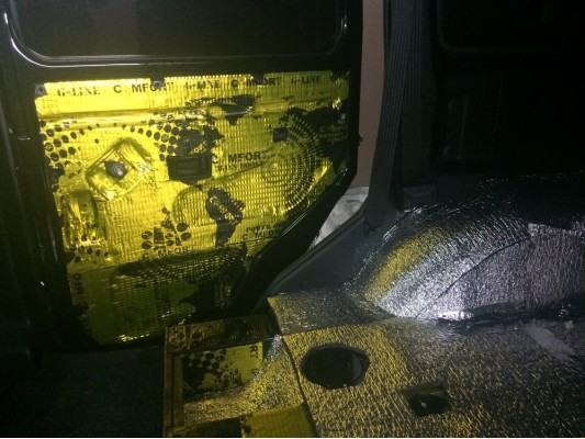 Шумоизоляция пола, арок и дверей