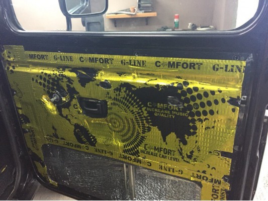 Шумоизоляция пола, арок и дверей